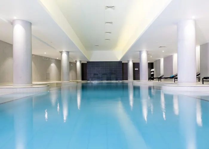 Radisson Blu CDG Airport Terminal Hotel, Paris Le Mesnil-Amelot